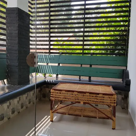 Kairali Palace Home Stay Thekkady Exterior photo