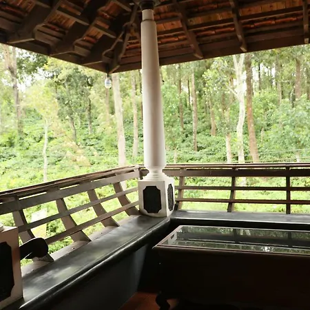 Kairali Palace Home Stay Thekkady Room photo